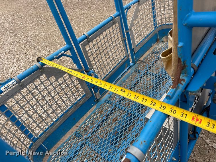 image for item ET1554 2014 Genie Z-45/25J boom lift