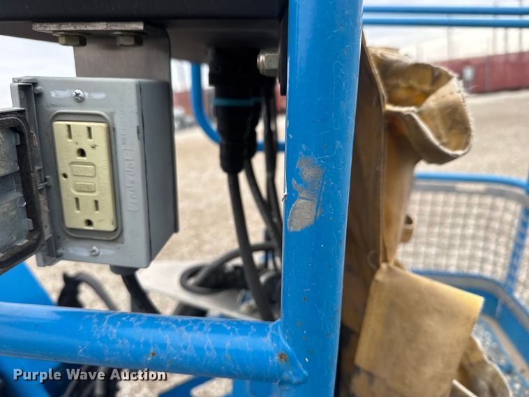 image for item ET1554 2014 Genie Z-45/25J boom lift