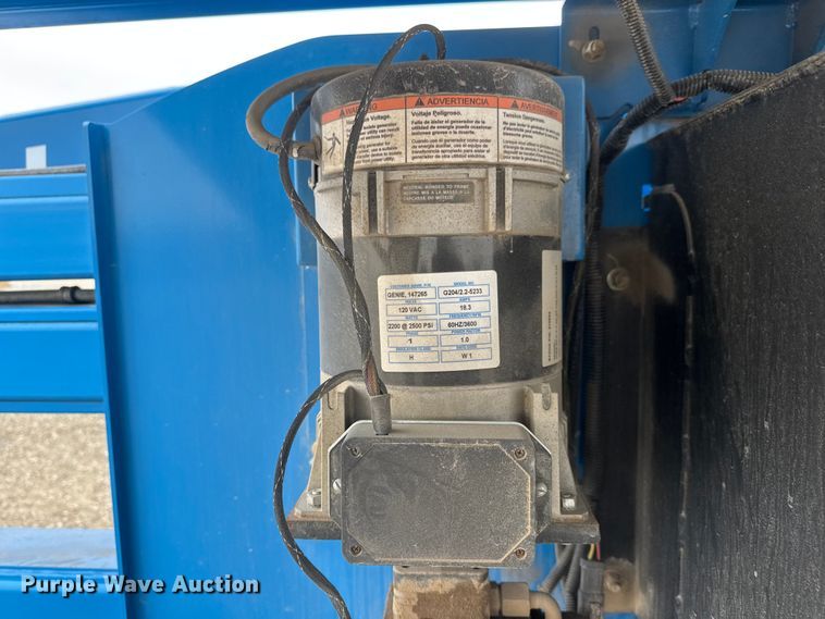 image for item ET1554 2014 Genie Z-45/25J boom lift