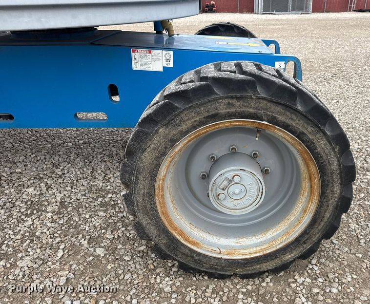 image for item ET1554 2014 Genie Z-45/25J boom lift