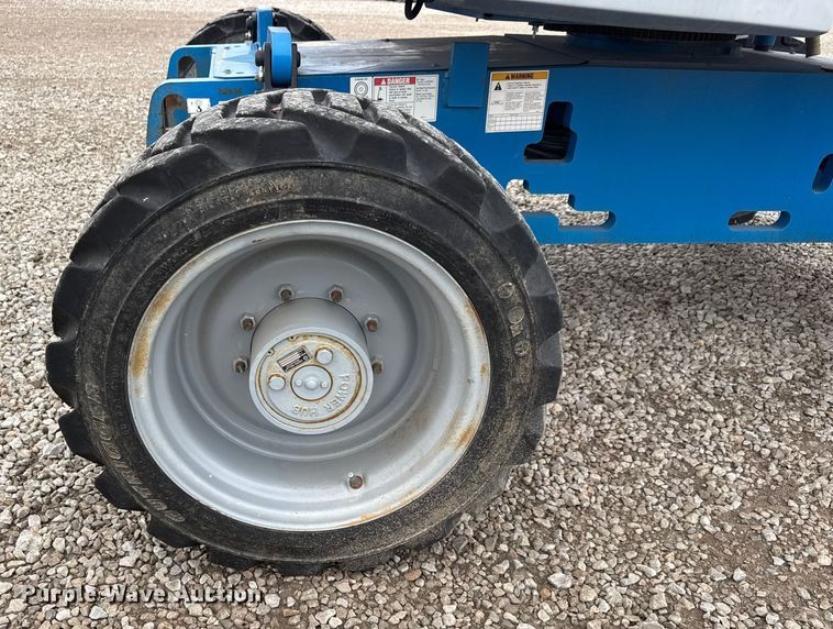 image for item ET1554 2014 Genie Z-45/25J boom lift