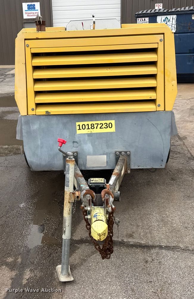 image for item ET1557 2013 Altas Copco XAS400JD7 Tier 4 air compressor