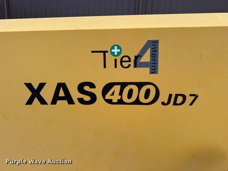 image for item ET1557 2013 Altas Copco XAS400JD7 Tier 4 air compressor