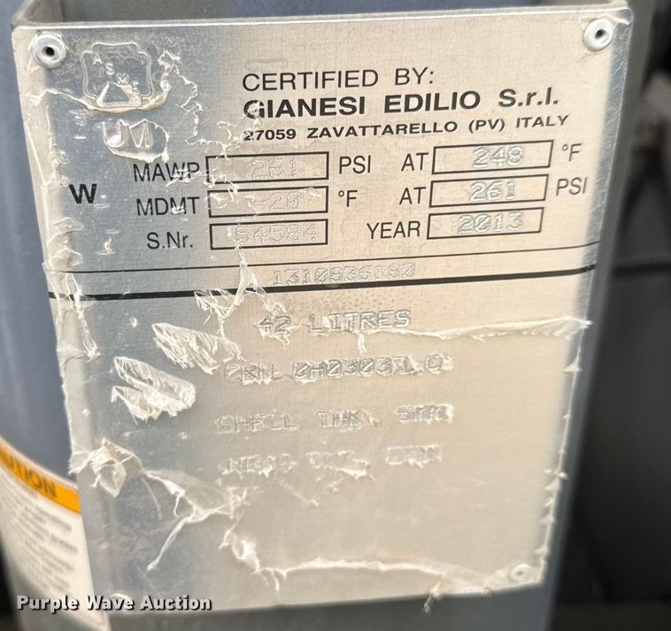 image for item ET1557 2013 Altas Copco XAS400JD7 Tier 4 air compressor