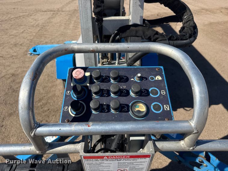 image for item ET1561 2008 Genie TZ-50 boom lift