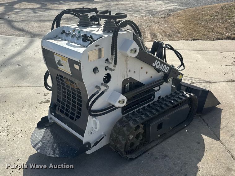 image for item ET1569 2024 JQ Power JQ400 compact utility loader