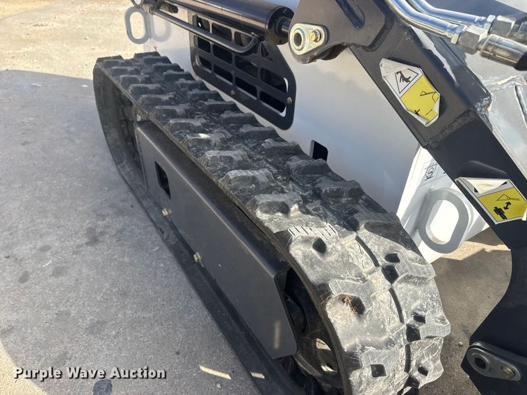 image for item ET1569 2024 JQ Power JQ400 compact utility loader