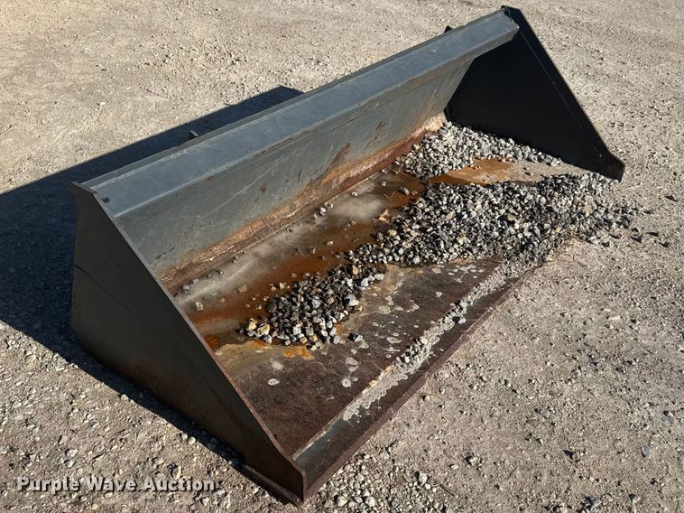 image for item ET1570 2014 John Deere 320E skid steer loader