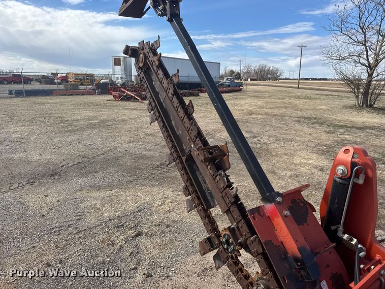 image for item ET1576 2014 Ditch Witch SK755 trencher