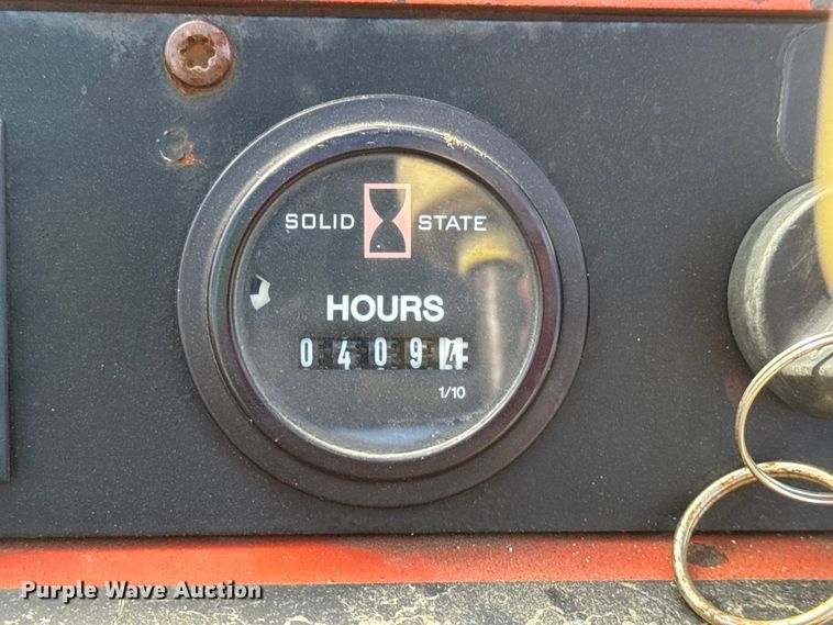 image for item ET1576 2014 Ditch Witch SK755 trencher