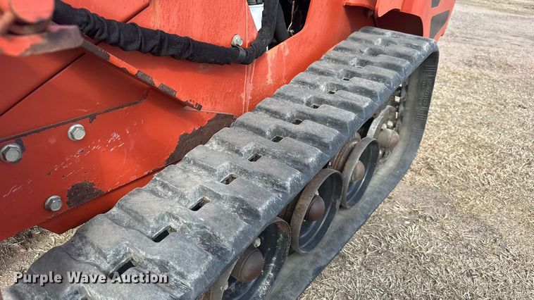 image for item ET1576 2014 Ditch Witch SK755 trencher