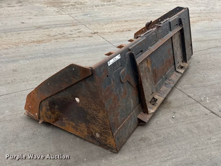 image for item ET1620 Bobcat skid steer bucket