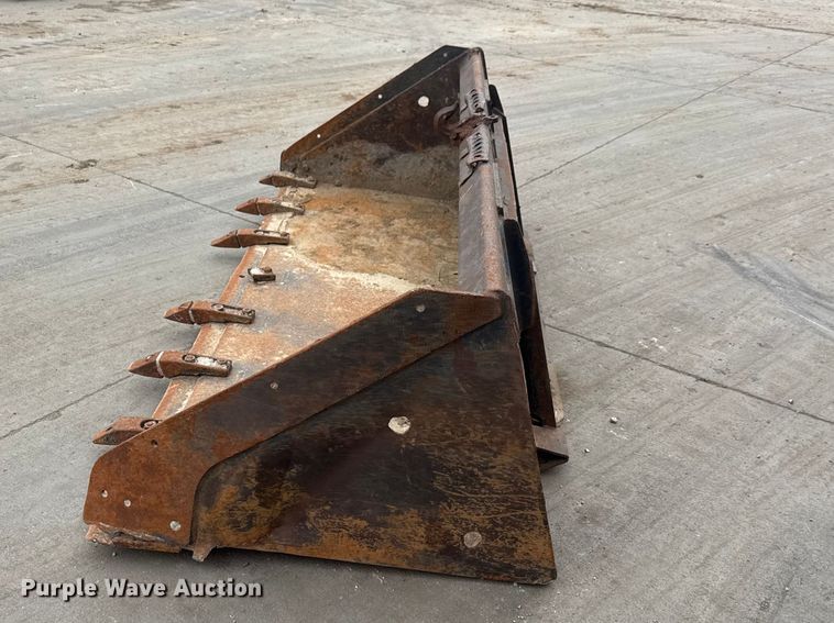 image for item ET1620 Bobcat skid steer bucket