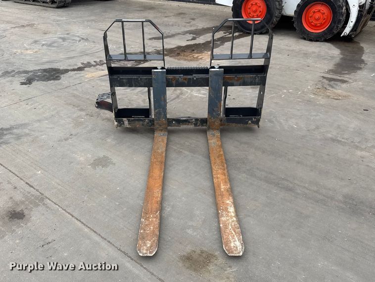 image for item ET1621 Bobcat Pallet Fork HD skid steer forks