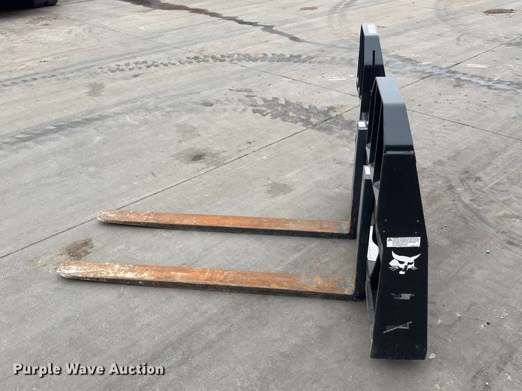 image for item ET1621 Bobcat Pallet Fork HD skid steer forks