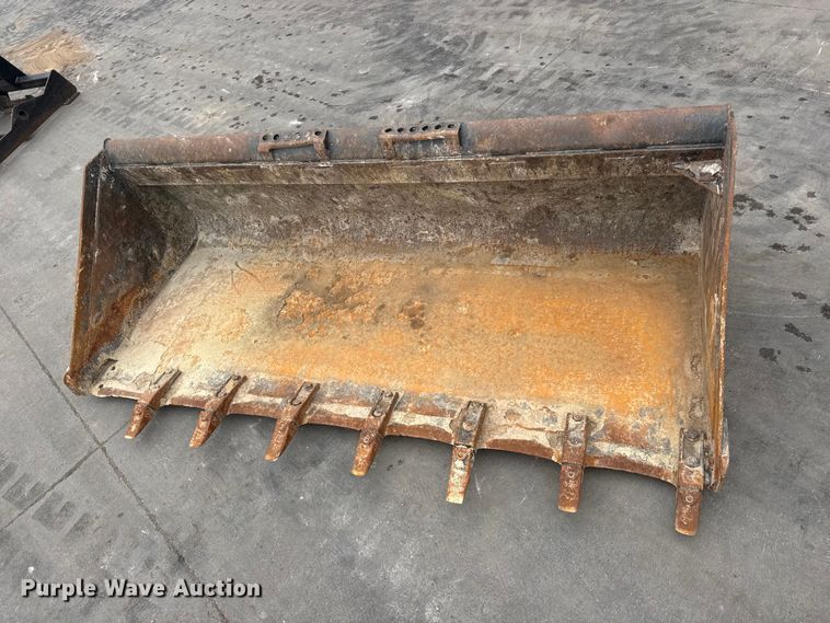 image for item ET1625 Bobcat skid steer bucket