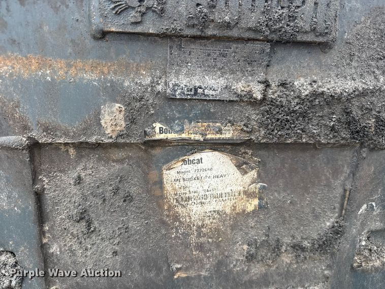 image for item ET1627 Bobcat skid steer bucket