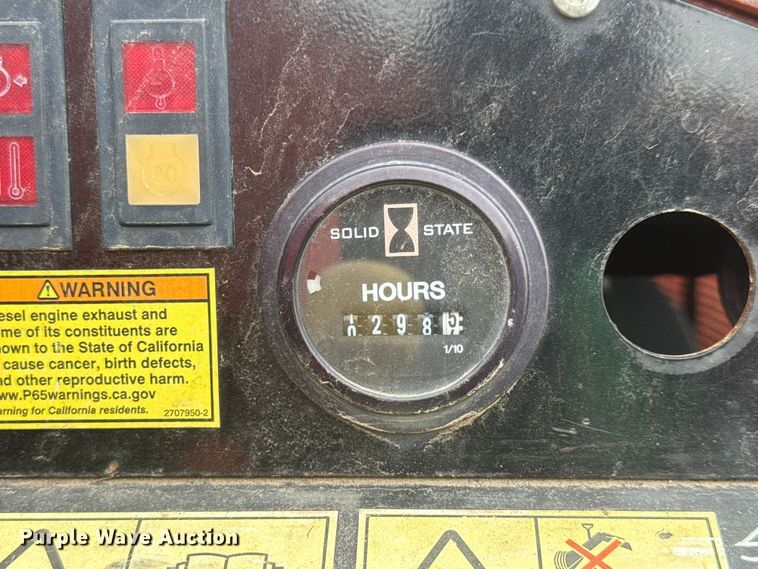 image for item ET1629 2020 Ditch Witch SK800 compact utility loader