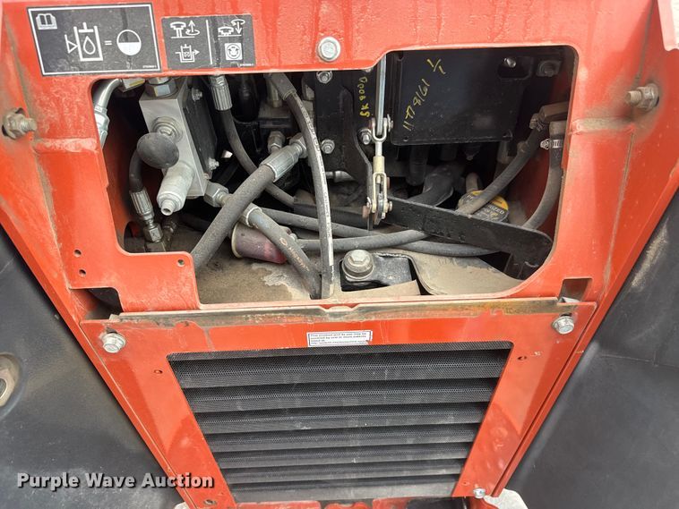 image for item ET1629 2020 Ditch Witch SK800 compact utility loader