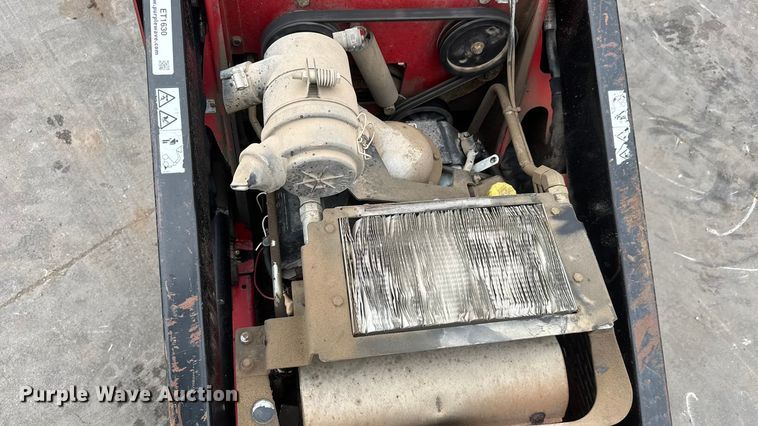 image for item ET1630 Toro TX427 compact utility loader