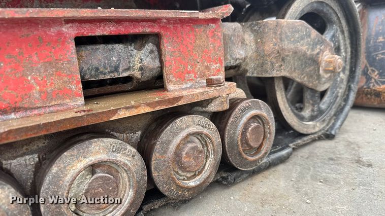 image for item ET1630 Toro TX427 compact utility loader