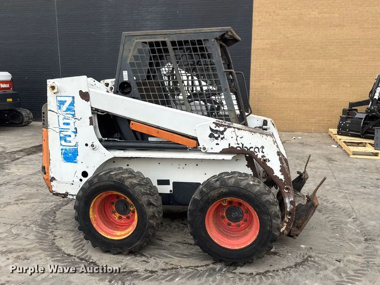 image for item ET1631 1996 Bobcat 763 skid steer loader