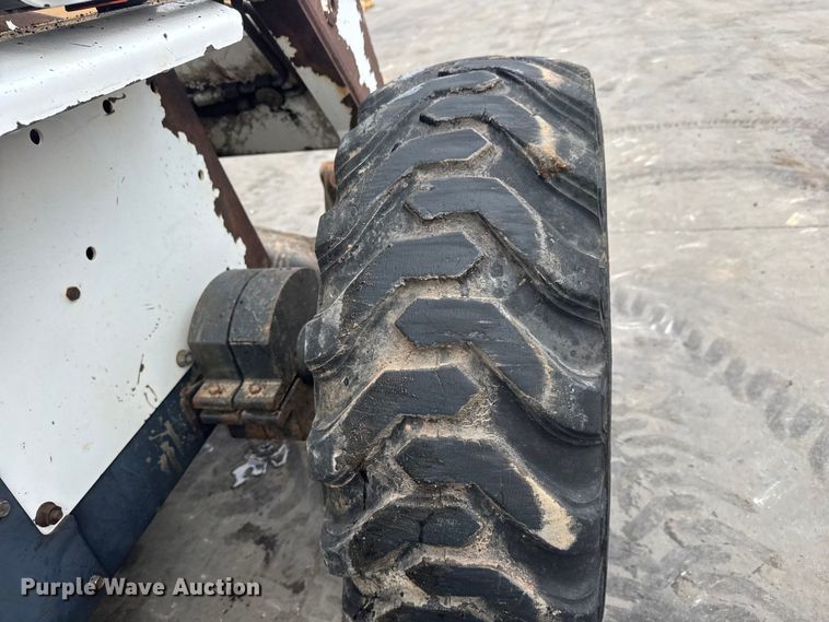 image for item ET1631 1996 Bobcat 763 skid steer loader