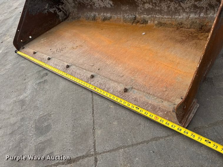 image for item ET1632 1997 Bobcat 773 skid steer loader