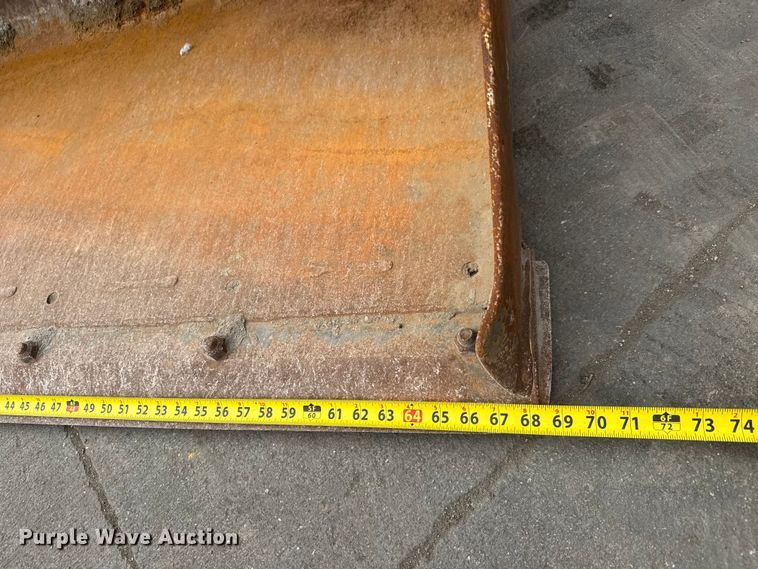 image for item ET1632 1997 Bobcat 773 skid steer loader