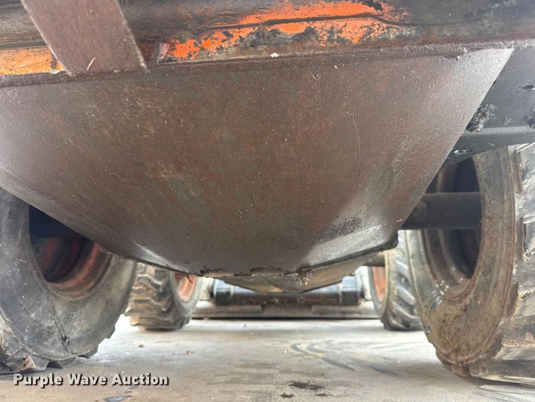 image for item ET1632 1997 Bobcat 773 skid steer loader