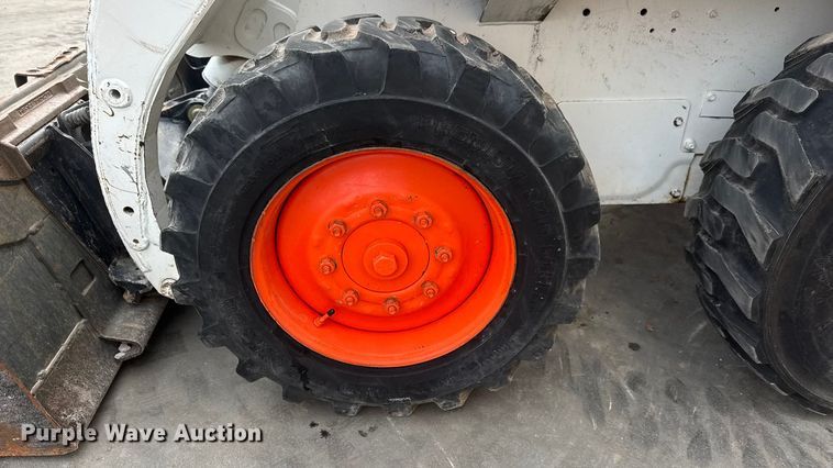 image for item ET1632 1997 Bobcat 773 skid steer loader