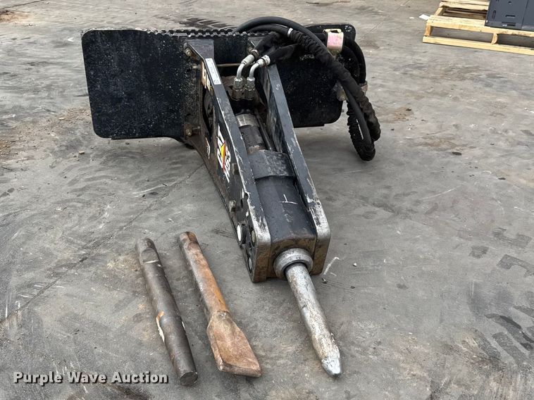 image for item ET1633 Caterpillar H63 skid steer breaker