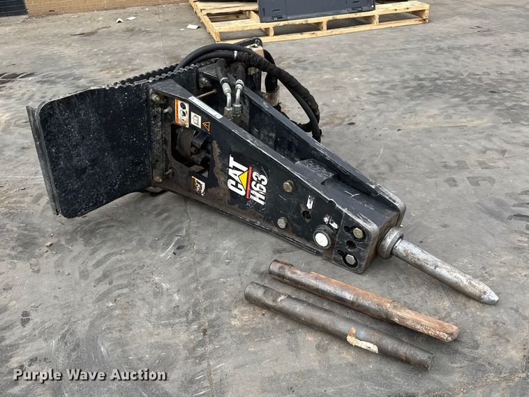 image for item ET1633 Caterpillar H63 skid steer breaker