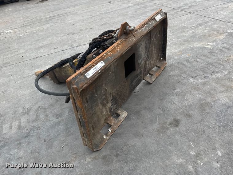 image for item ET1635 Atlas Copco SBC 410-11 skid steer breaker