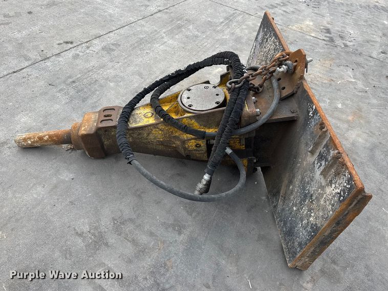 image for item ET1635 Atlas Copco SBC 410-11 skid steer breaker