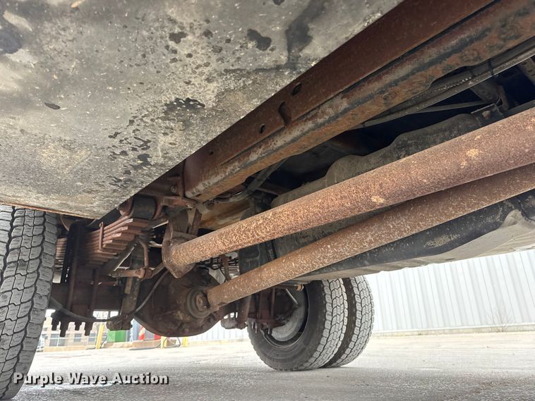 image for item ET1640 2013 Ford F550 utility / service truck