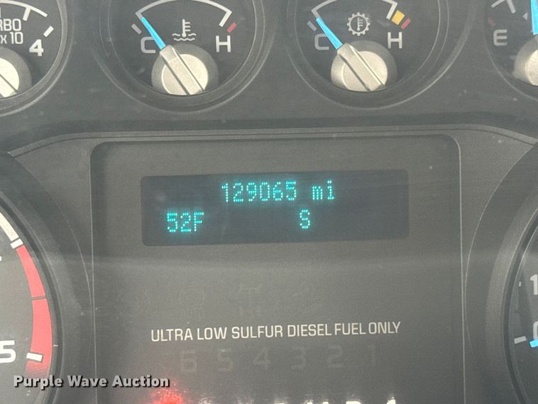 image for item ET1640 2013 Ford F550 utility / service truck