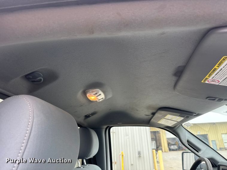 image for item ET1640 2013 Ford F550 utility / service truck