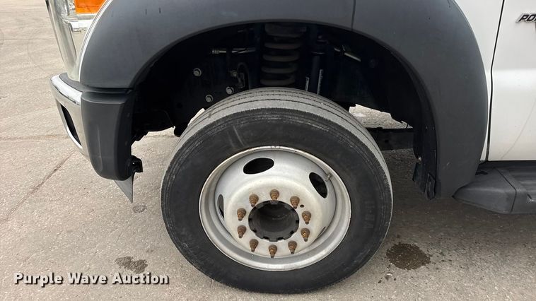 image for item ET1640 2013 Ford F550 utility / service truck