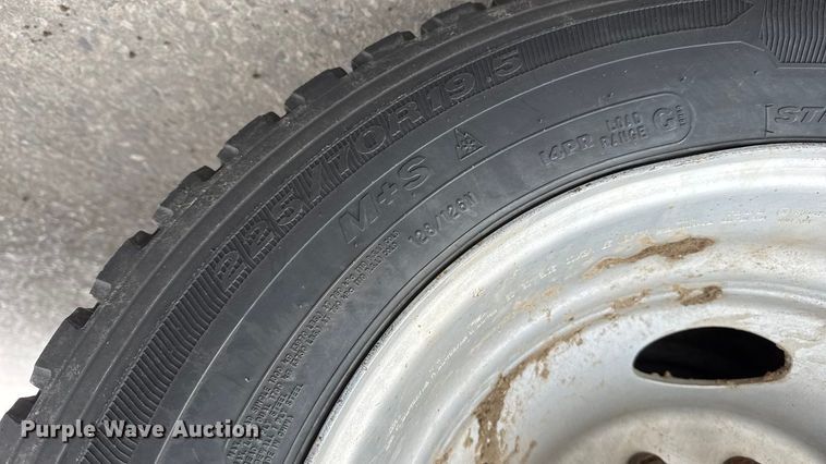 image for item ET1640 2013 Ford F550 utility / service truck