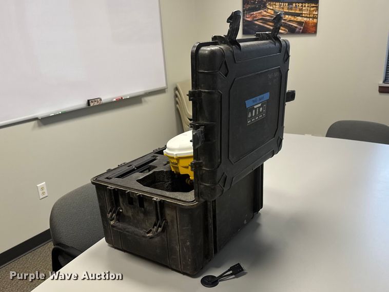 image for item ET1646 Trimble MS995 Single GCS GPS system