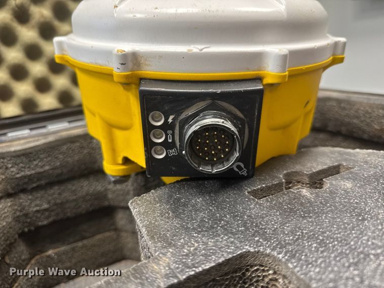 image for item ET1646 Trimble MS995 Single GCS GPS system