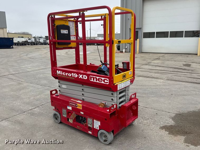 image for item ET1647 2025 MEC Micro 19–XD  scissor lift