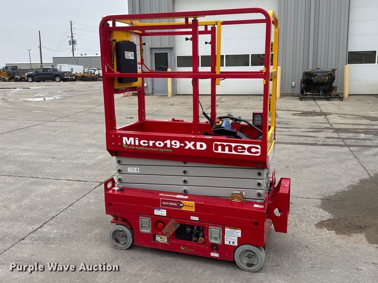image for item ET1647 2025 MEC Micro 19–XD  scissor lift