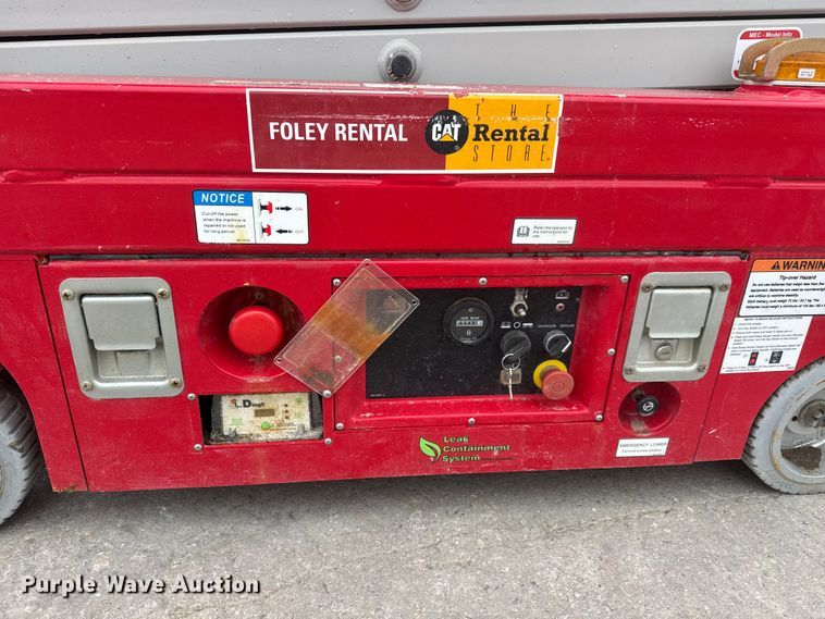 image for item ET1647 2025 MEC Micro 19–XD  scissor lift