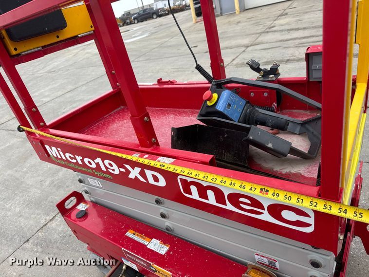image for item ET1647 2025 MEC Micro 19–XD  scissor lift