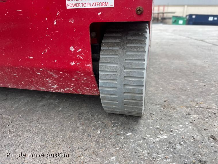 image for item ET1647 2025 MEC Micro 19–XD  scissor lift