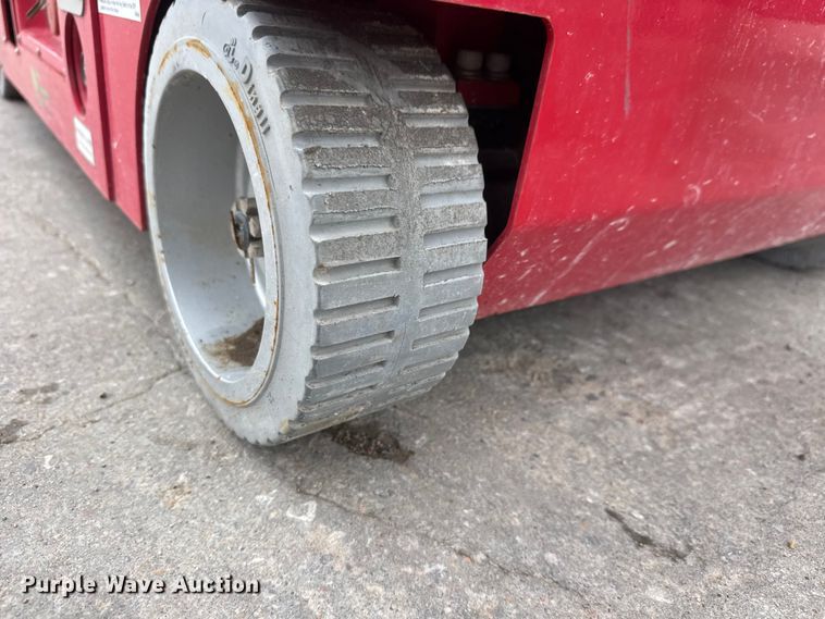 image for item ET1647 2025 MEC Micro 19–XD  scissor lift