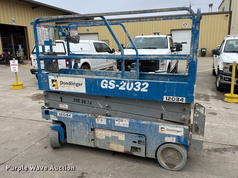 image for item ET1648 2020 Genie GS-2032 scissor lift