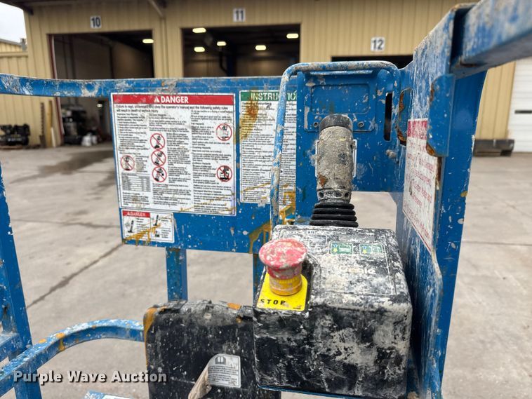 image for item ET1648 2020 Genie GS-2032 scissor lift